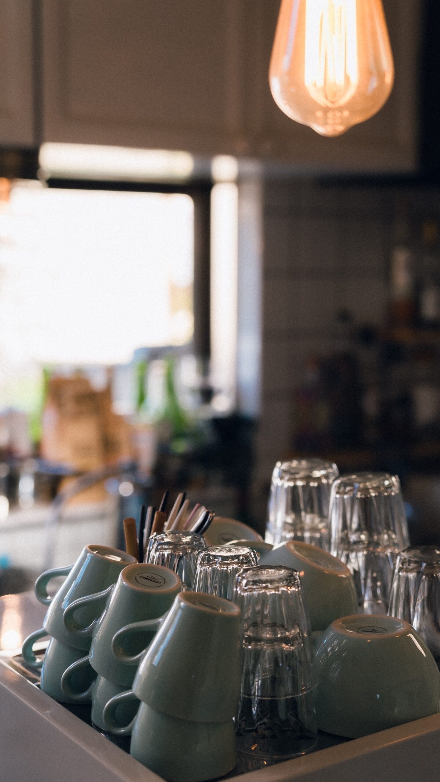 OZO coffee & wine stand